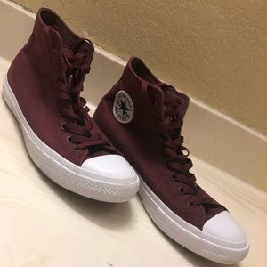 Converse Unisex Burgundy Shoes